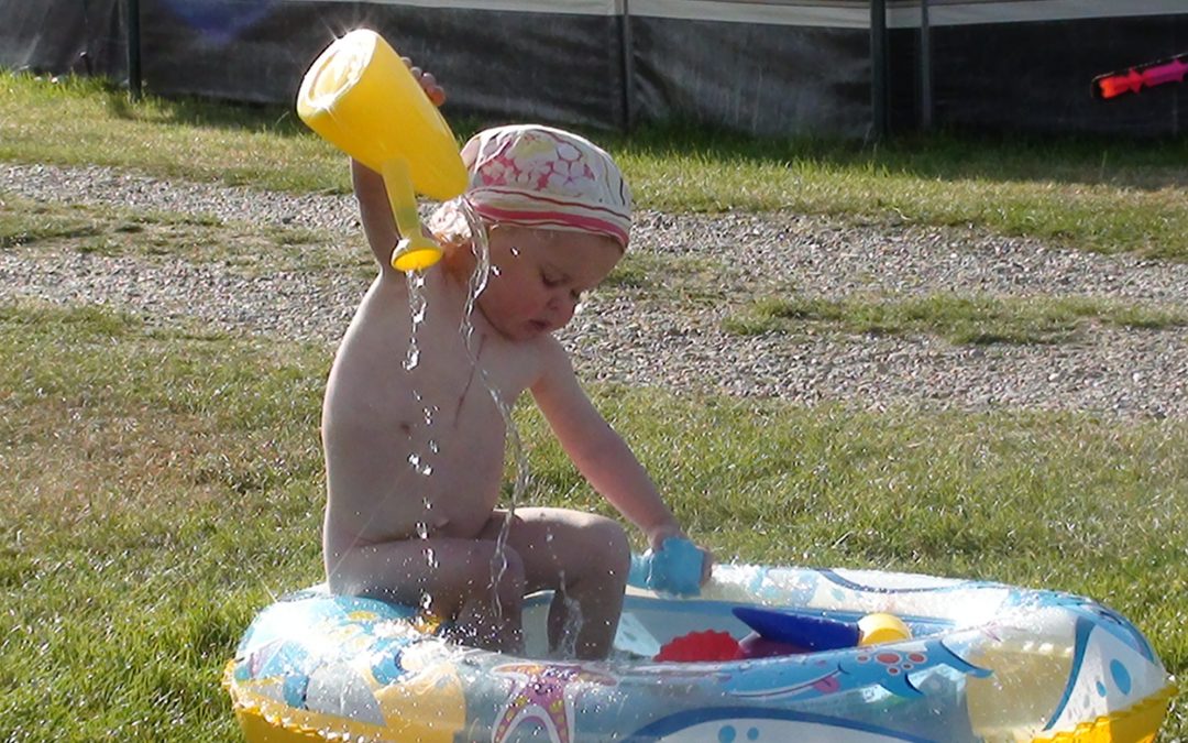 Kinderherzen vor Hitze schützen